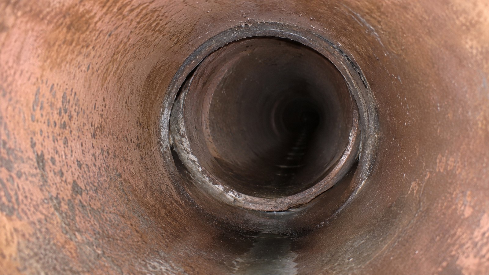 Displaced Drain Joints — UK drainage example