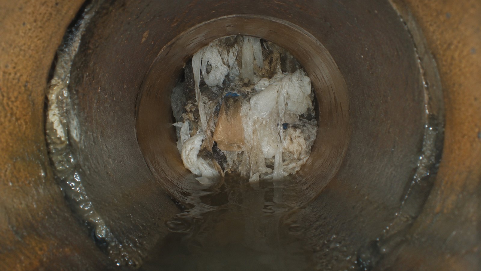 Wet Wipes and Drain Blockages — UK drainage example